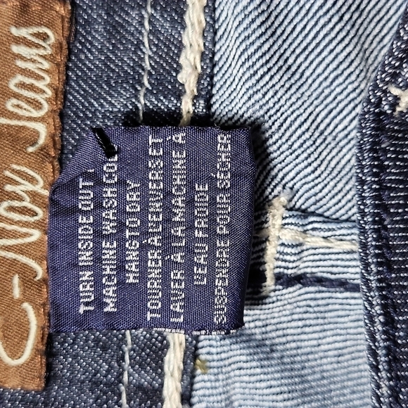 E-Nox Crystal Studded Angle Wing Pockets Mid-rise Bootcut Jeans. - Picture 7 of 7